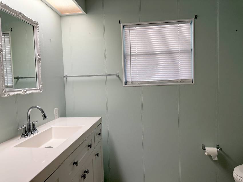 57 Colony Dr a Ellenton, FL Mobile or Manufactured Home for Sale